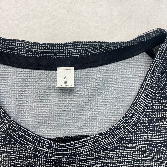 Lululemon Women's Find Focus Short Sleeve Crew Neck Black Size 6 - Picture 3 of 7